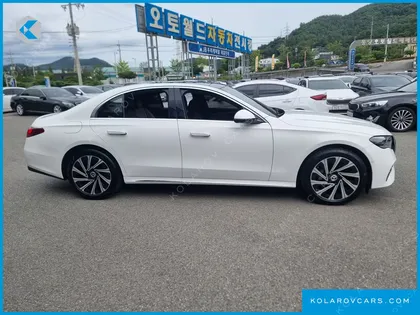 MERCEDES E-CLASS E300 4MATIC EXCLUSIVE