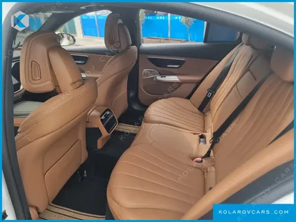MERCEDES E-CLASS E300 4MATIC EXCLUSIVE
