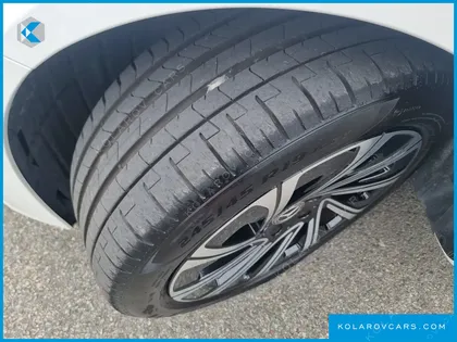 MERCEDES E-CLASS E300 4MATIC EXCLUSIVE