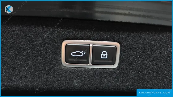 GENESIS G90 GASOLINE 3.5 TURBO AWD