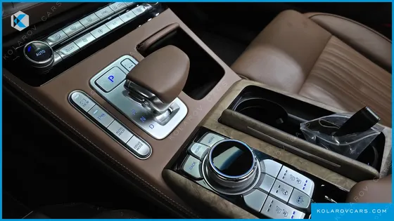 GENESIS G90 5.0 AWD