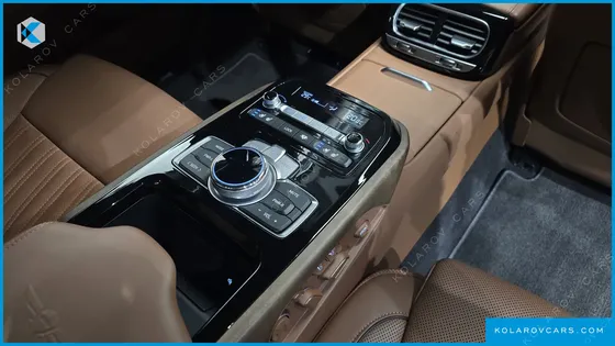 GENESIS G90 5.0 AWD