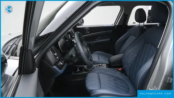 MINI COUNTRYMAN ALL4 CLASSIC LAUNCH PACK