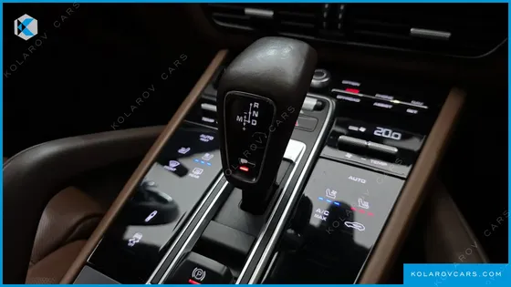PORSCHE CAYENNE 3.0 COUPE