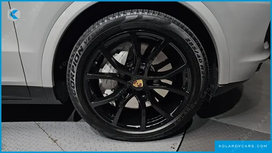 PORSCHE CAYENNE 3.0 COUPE