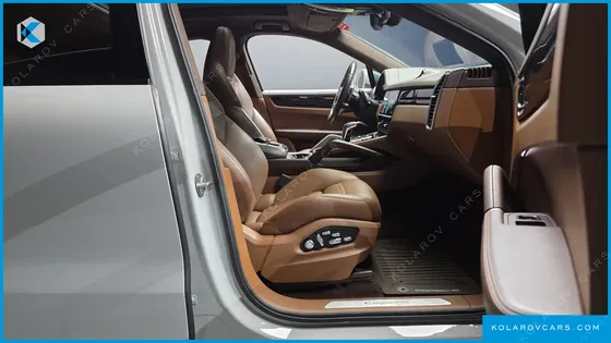 PORSCHE CAYENNE 3.0 COUPE