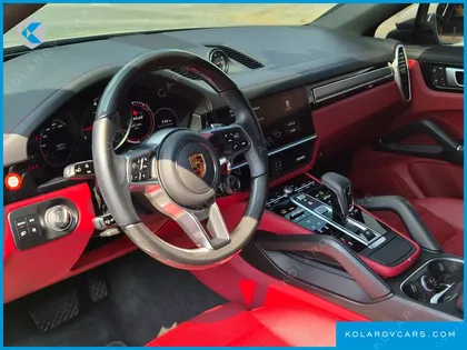PORSCHE CAYENNE 3.0 COUPE PLATINUM EDITION