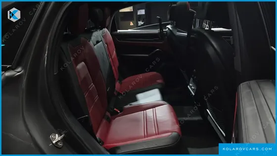 PORSCHE CAYENNE 3.0 COUPE