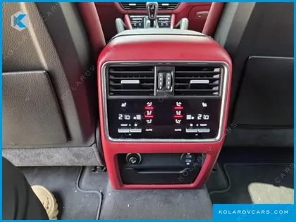 PORSCHE CAYENNE 3.0