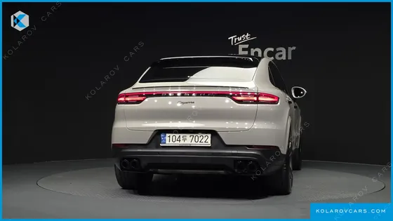 PORSCHE CAYENNE 3.0 E-HYBRID COUPE