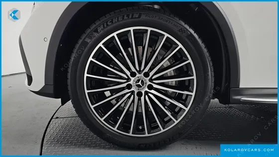 MERCEDES GLC-CLASS GLC300 4MATIC AMG LINE