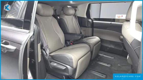 KIA CARNIVAL DIESEL 7-SEATER NOBLESSE