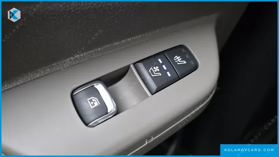 KIA CARNIVAL DIESEL 7-SEATER NOBLESSE