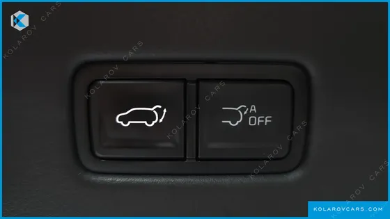 KIA CARNIVAL DIESEL 7-SEATER NOBLESSE