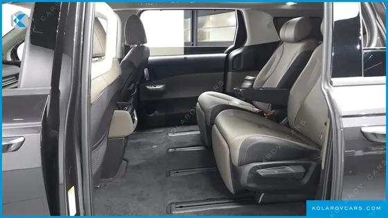 KIA CARNIVAL DIESEL 7-SEATER NOBLESSE