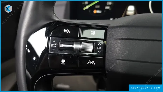 KIA CARNIVAL DIESEL 7-SEATER NOBLESSE