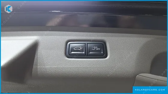 KIA CARNIVAL HEV 9-SEATER HI-LIMOUSINE