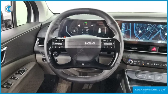 KIA CARNIVAL DIESEL 9-SEATER NOBLESSE