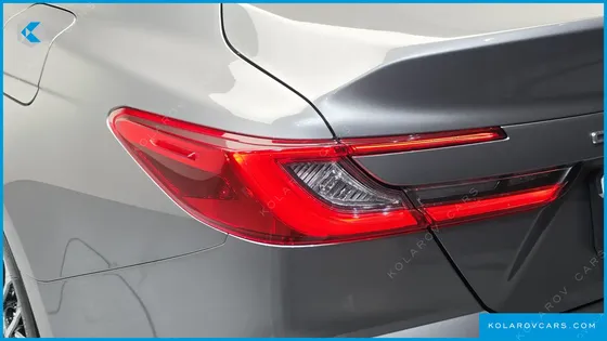 TOYOTA CAMRY 2.5 XLE PREMIUM HYBRID