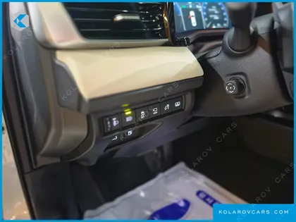 TOYOTA CAMRY 2.5 XLE PREMIUM HYBRID