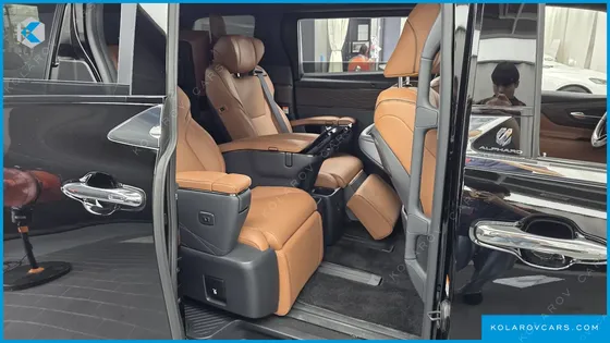 TOYOTA ALPHARD 2.5 HEV EXECUTIVE AWD