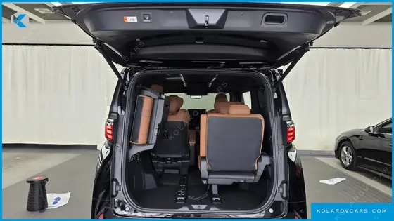 TOYOTA ALPHARD 2.5 HEV EXECUTIVE AWD