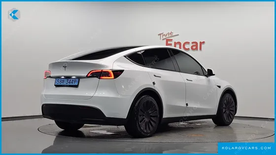 TESLA MODEL Y RWD