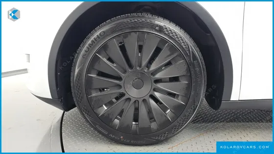 TESLA MODEL Y RWD