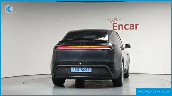 TESLA MODEL Y LONG RANGE AWD