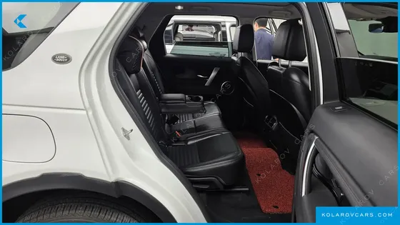 LAND ROVER DISCOVERY SPORT D150 S