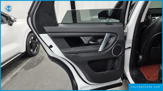 LAND ROVER DISCOVERY SPORT D150 S