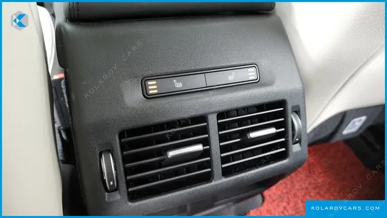 LAND ROVER DISCOVERY SPORT P250 SE