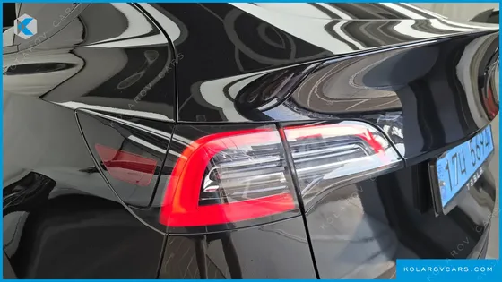 TESLA MODEL Y LONG RANGE AWD