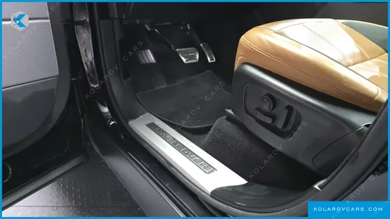 LAND ROVER RANGE ROVER SPORT D300 HSE DYNAMIC