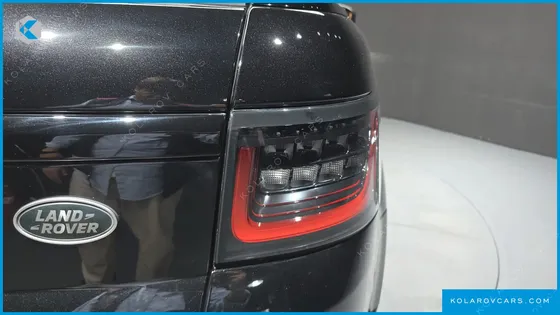 LAND ROVER RANGE ROVER SPORT D300 HSE DYNAMIC