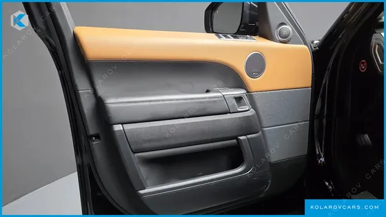 LAND ROVER RANGE ROVER SPORT D300 HSE DYNAMIC