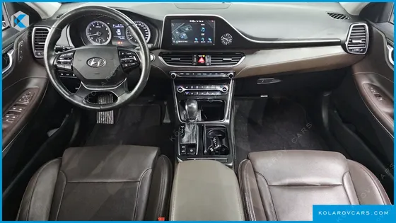 HYUNDAI GRANDEUR 3.0 PREMIUM