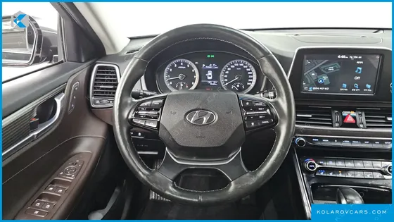 HYUNDAI GRANDEUR 3.0 PREMIUM