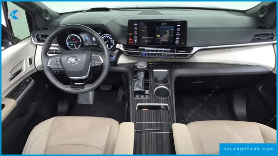 TOYOTA SIENNA 2.5 HYBRID 2WD