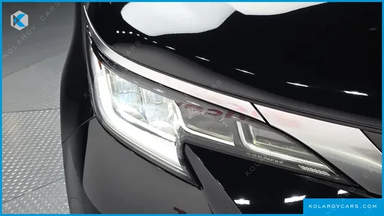 TOYOTA SIENNA 2.5 HYBRID 2WD
