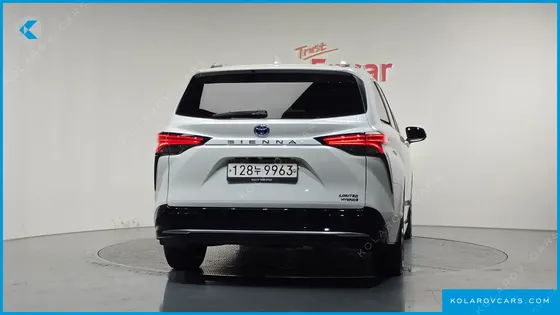 TOYOTA SIENNA 2.5 HYBRID 2WD