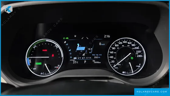 TOYOTA SIENNA 2.5 HYBRID 2WD
