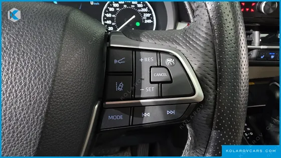 TOYOTA SIENNA 2.5 HYBRID 2WD