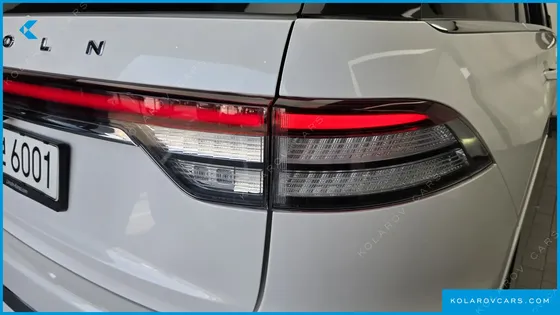 LINCOLN AVIATOR 3.0 BLACK LABEL AWD