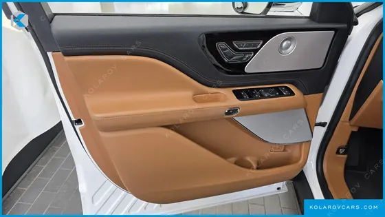 LINCOLN AVIATOR 3.0 BLACK LABEL AWD