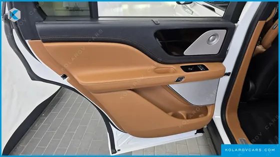 LINCOLN AVIATOR 3.0 BLACK LABEL AWD