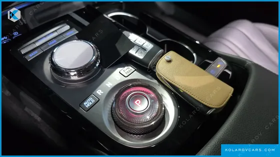 GENESIS G80 GASOLINE 2.5 TURBO 2WD