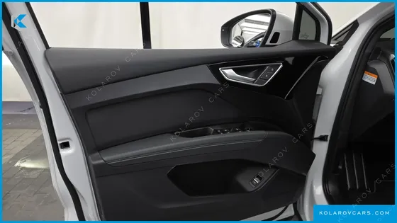 AUDI Q4 E-TRON 40 PREMIUM