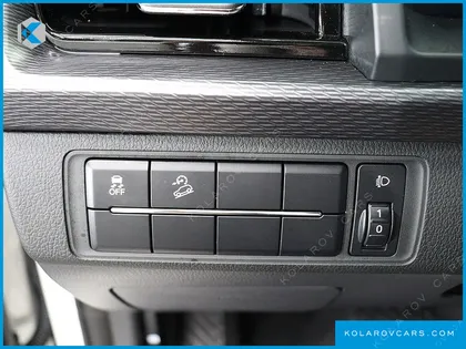 KGM - SSANGYONG MUSSO GASOLINE 2.0 4WD