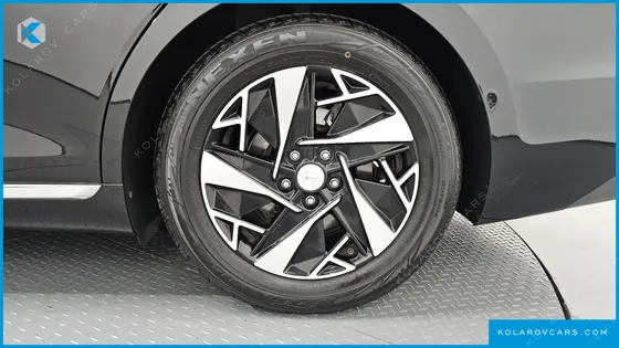 HYUNDAI GRANDEUR EXCLUSIVE